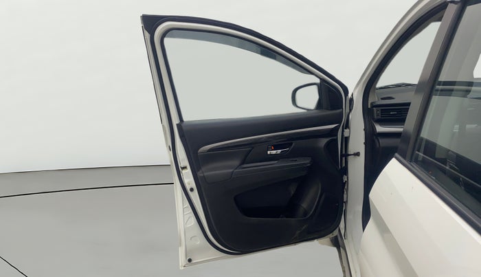 2022 Maruti XL6 ZETA AT, Petrol, Automatic, 37,084 km, LHS Front Door