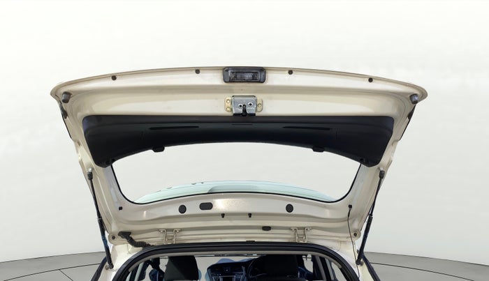 2015 Hyundai i20 Active 1.2 S, Petrol, Manual, 35,128 km, Boot Door Open