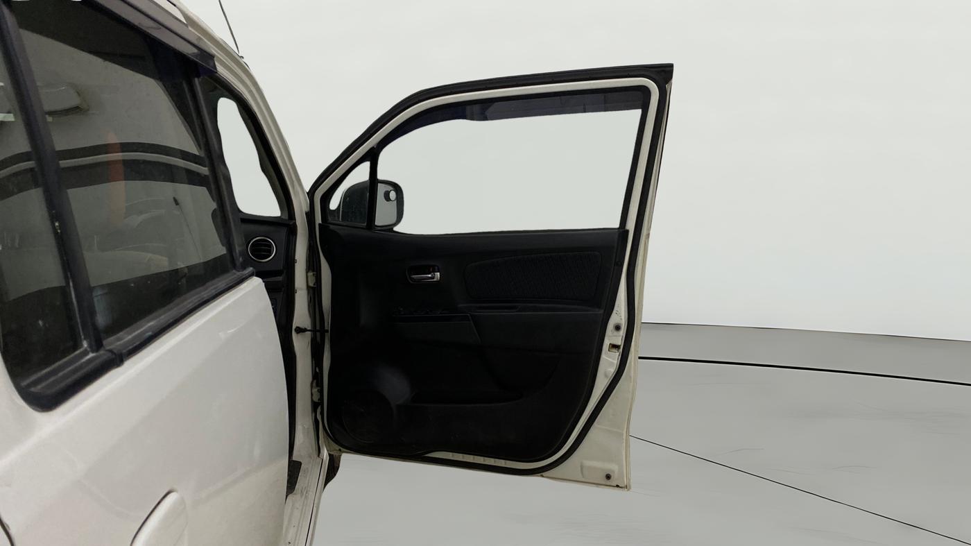 2014 Maruti Wagon R Stingray VXI, Petrol, Manual, 27,024 km, RHS Front Door