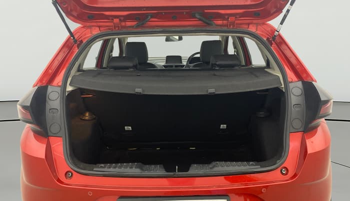 2022 Tata ALTROZ XZ PLUS DIESEL, Diesel, Manual, 33,122 km, Boot Open Zoomed View