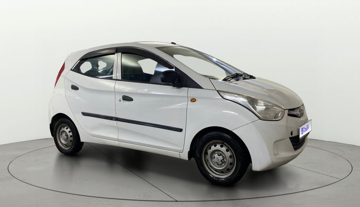 2017 Hyundai Eon ERA +, Petrol, Manual, 28,643 km, Right Front Diagonal