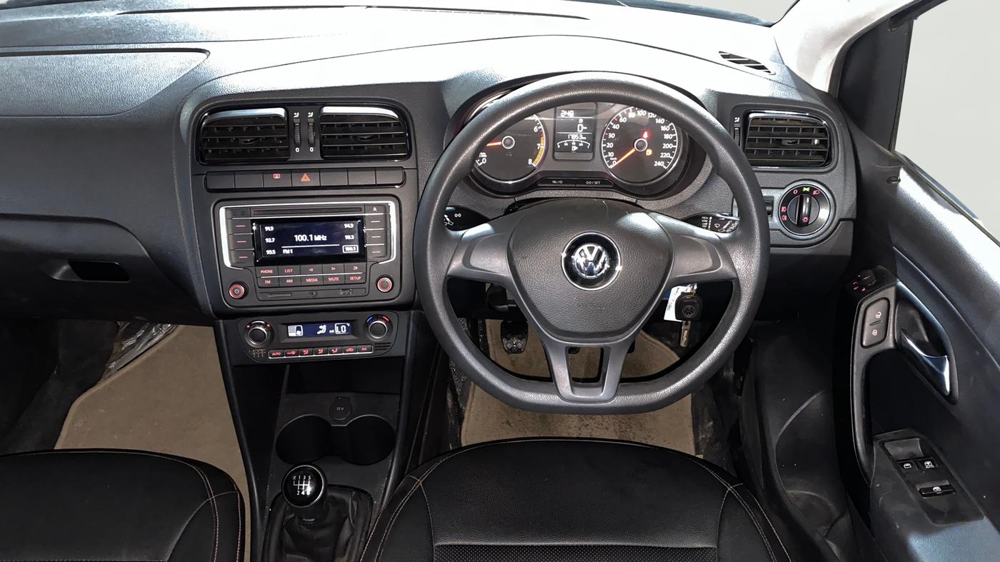 2021 Volkswagen Polo COMFORTLINE 1.0L TSI, Petrol, Manual, 17,849 km, Steering Wheel Close Up