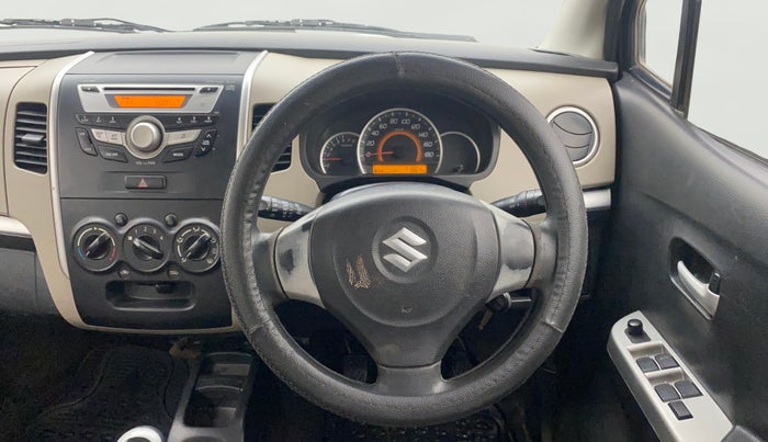 2014 Maruti Wagon R 1.0 VXI, Petrol, Manual, 71,841 km, Steering Wheel Close Up