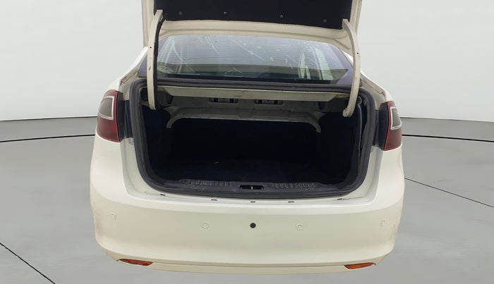 2013 Ford Fiesta STYLE DIESEL, Diesel, Manual, 1,23,128 km, Boot Open Zoomed View