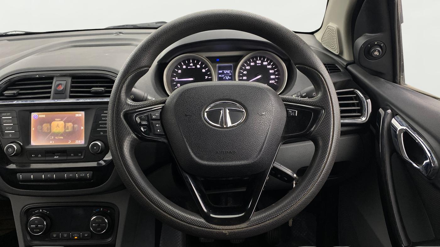 2017 Tata TIGOR XZ (O) PETROL, Petrol, Manual, 72,438 km, Steering Wheel Close Up