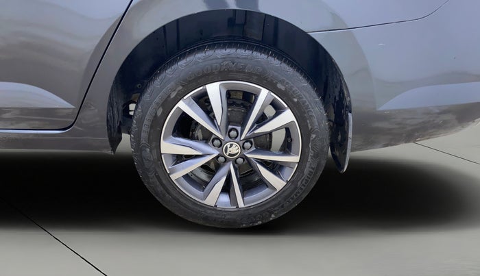 2023 Skoda SLAVIA STYLE 1.0L TSI AT, Petrol, Automatic, 54,830 km, Left Rear Wheel