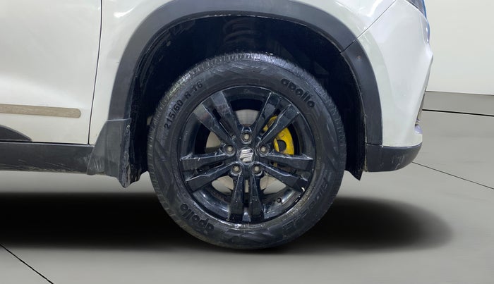 2018 Maruti Vitara Brezza ZDI, Diesel, Manual, 75,894 km, Right Front Wheel