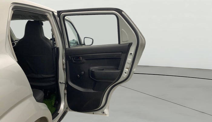 2021 Maruti S PRESSO VXI+, Petrol, Manual, 7,004 km, RHS Rear Door