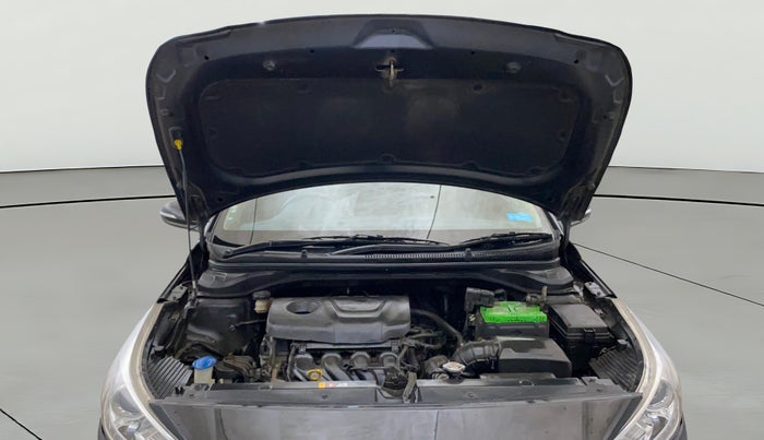 2017 Hyundai Verna 1.6 VTVT SX O, Petrol, Manual, 64,229 km, Open Bonet