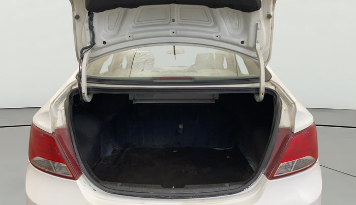 2016 Hyundai Verna FLUIDIC 4S 1.6 VTVT S AT, Petrol, Automatic, 48,274 km, Boot Open Zoomed View