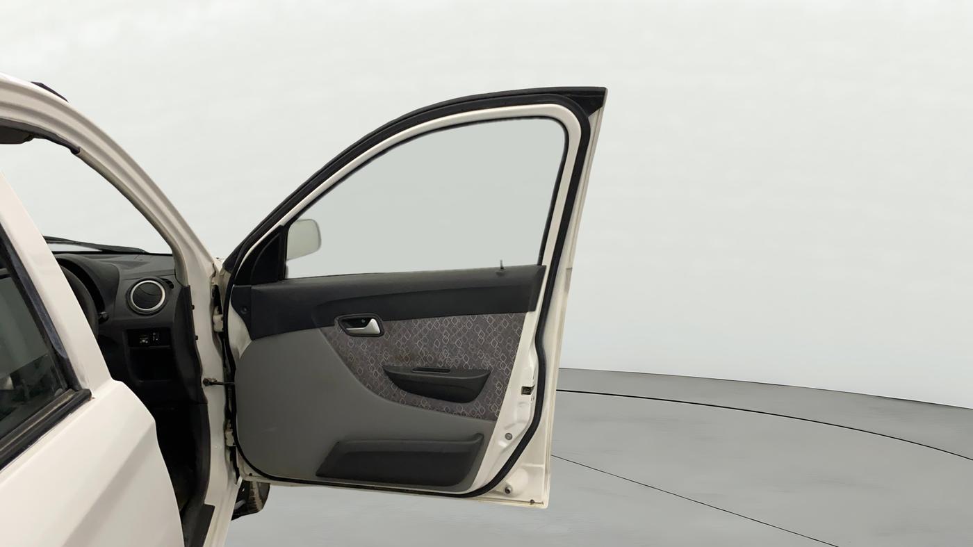 2019 Maruti Alto 800 LXI, CNG, Manual, 12,345 km, RHS Front Door