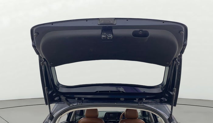 2021 Hyundai NEW I20 MAGNA 1.2 MT, Petrol, Manual, 43,713 km, Boot Door Open