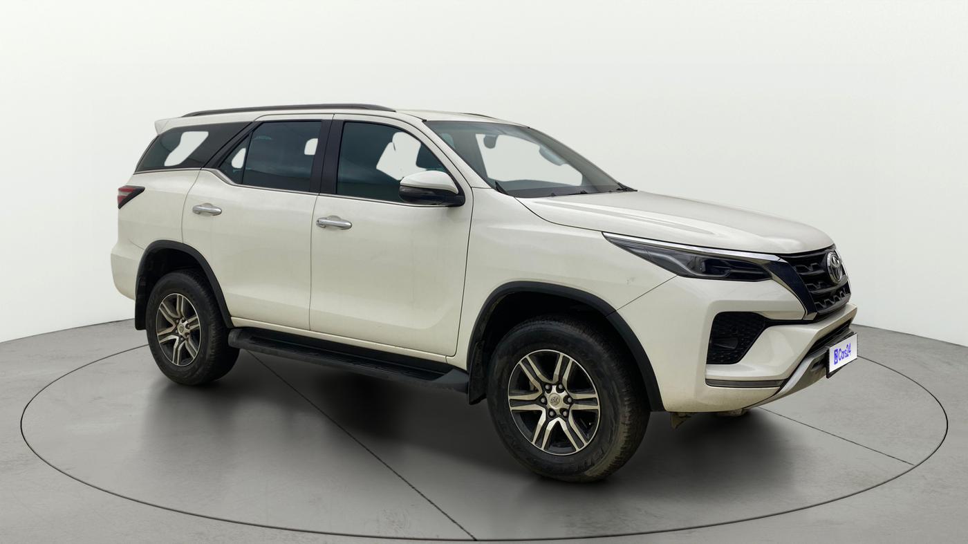 2023 Toyota Fortuner 4X2 AT 2.8 DIESEL, Diesel, Automatic, 50,235 km, SRP