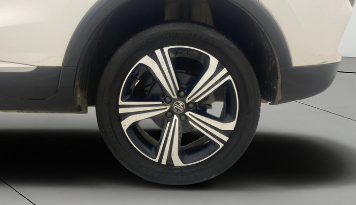 2022 MG ASTOR SHARP 1.5 MT, Petrol, Manual, 25,023 km, Left Rear Wheel
