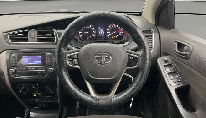 2015 Tata Bolt XM REVOTRON, Petrol, Manual, 77,367 km, Steering Wheel Close Up