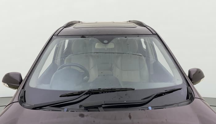 2017 Mahindra XUV500 W10, Diesel, Manual, 72,010 km, Front Windshield