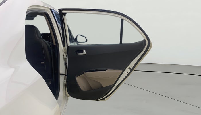 2015 Hyundai Xcent S 1.2, Petrol, Manual, 76,266 km, RHS Rear Door