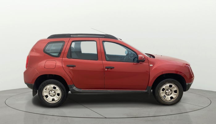 2015 Renault Duster RXL PETROL, Petrol, Manual, 58,156 km, Right Side View