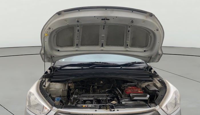 2017 Hyundai Creta E PLUS 1.6 PETROL, Petrol, Manual, 94,385 km, Open Bonet