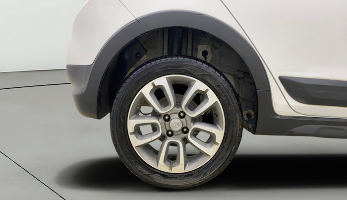 2017 Hyundai i20 Active 1.2 S, Petrol, Manual, 44,616 km, Right Rear Wheel