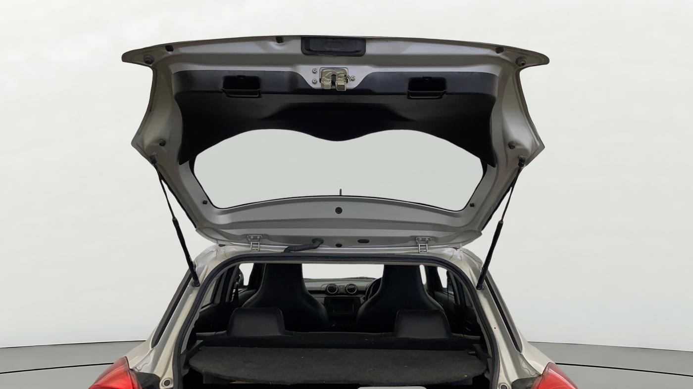 2021 Maruti Swift LXI, Petrol, Manual, 79,729 km, Boot Door Open