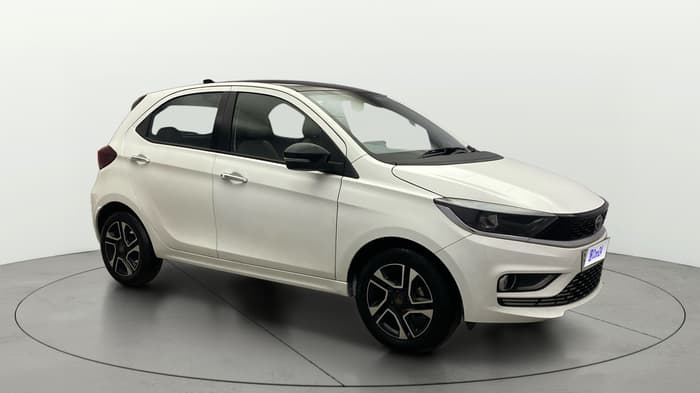 2025 Tata Tiago XZ PLUS PETROL, Petrol, Manual, 13,228 km, Right Front Diagonal