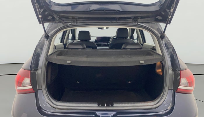 2024 Hyundai NEW I20 ASTA (O) 1.2 MT, Petrol, Manual, 42,640 km, Boot Open Zoomed View