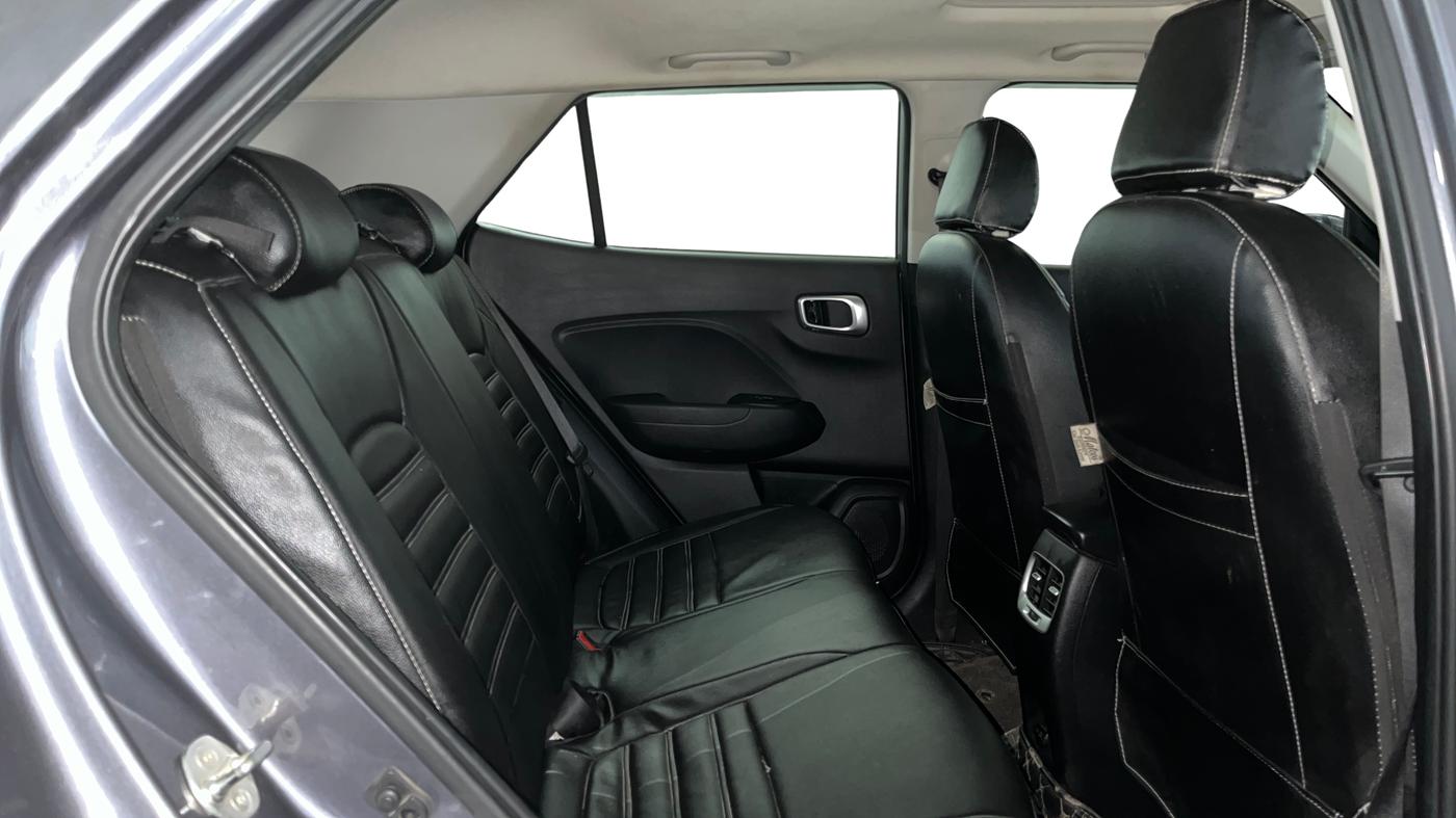2019 Hyundai VENUE SX 1.0 TURBO, Petrol, Manual, 51,469 km, Right Side Rear Door Cabin