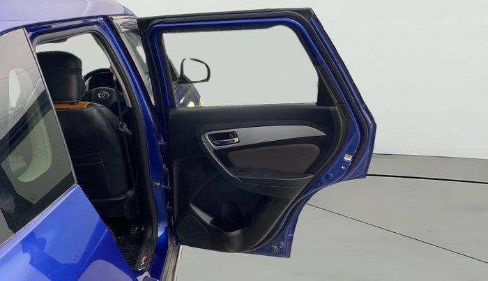 2022 Toyota URBAN CRUISER HIGH GRADE AT, Petrol, Automatic, 22,090 km, RHS Rear Door