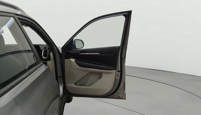 2021 KIA SONET HTX 1.0 IMT, Petrol, Manual, 47,982 km, RHS Front Door