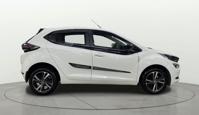 2023 Tata ALTROZ XZA PLUS, Petrol, Automatic, 11,586 km, Right Side View