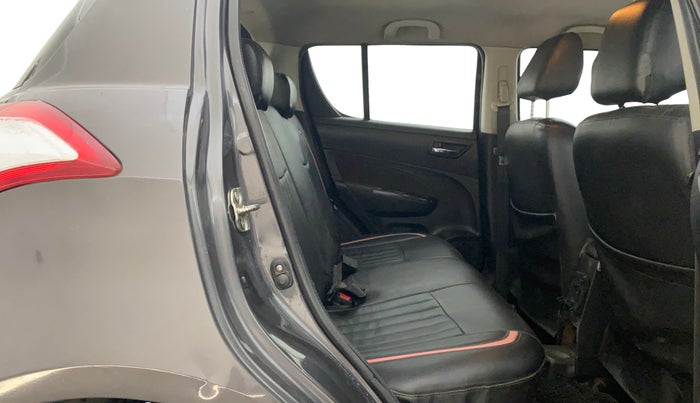 2017 Maruti Swift ZXI, Petrol, Manual, 1,32,487 km, Right Side Rear Door Cabin