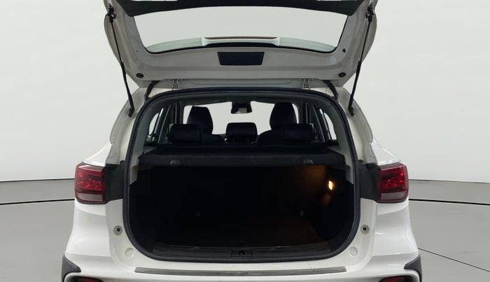 2022 MG ASTOR SHARP 1.5 MT, Petrol, Manual, 17,721 km, Boot Open Zoomed View