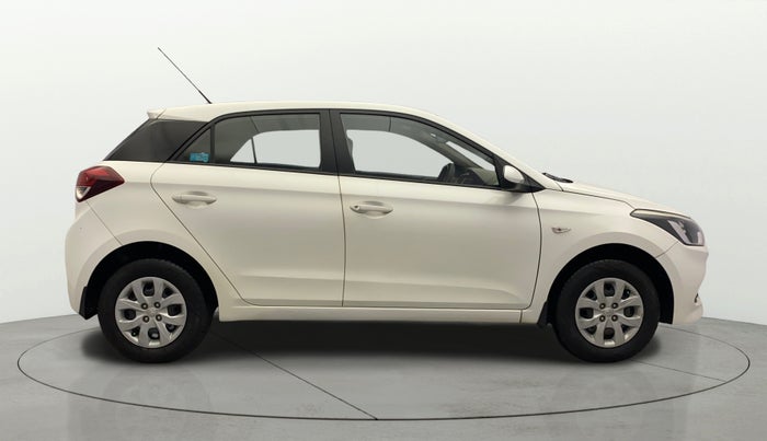 2016 Hyundai Elite i20 MAGNA 1.2, Petrol, Manual, 33,143 km, Right Side View