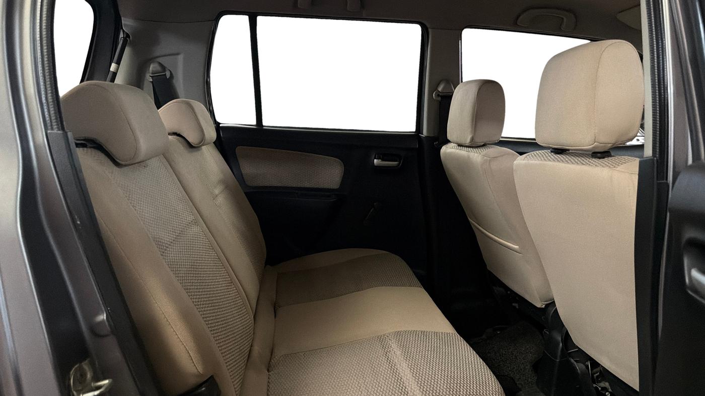 2017 Maruti Wagon R 1.0 LXI CNG, CNG, Manual, 75,765 km, Right Side Rear Door Cabin