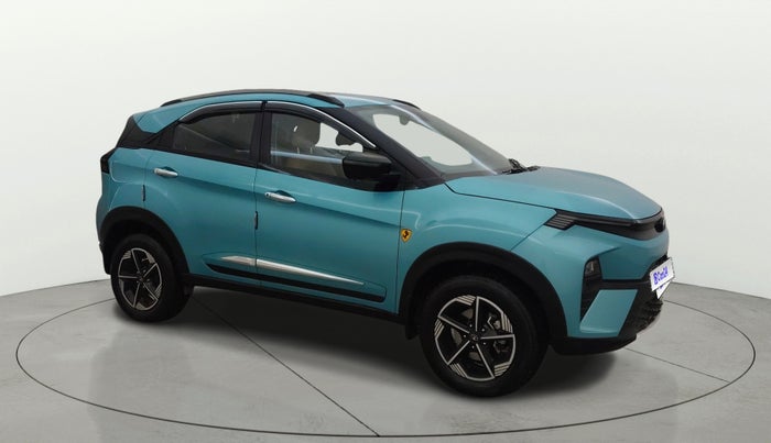 2025 Tata NEXON CREATIVE + SUNROOF AMT 1.5 DIESEL, Diesel, Automatic, 16,584 km, Right Front Diagonal