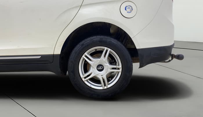 2020 Mahindra MARAZZO M6 8 STR, Diesel, Manual, 72,279 km, Left Rear Wheel