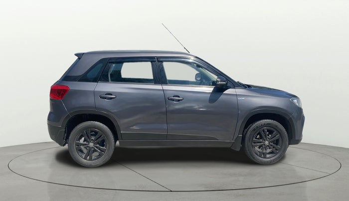 2019 Maruti Vitara Brezza ZDI PLUS AMT, Diesel, Automatic, 1,38,529 km, Right Side View