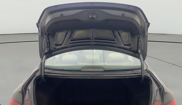 2012 Hyundai Verna FLUIDIC 1.6 VTVT SX, Petrol, Manual, 98,680 km, Boot Door Open