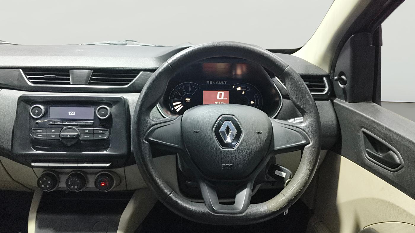 2019 Renault TRIBER RXL MT, Petrol, Manual, 99,757 km, Steering Wheel Close Up