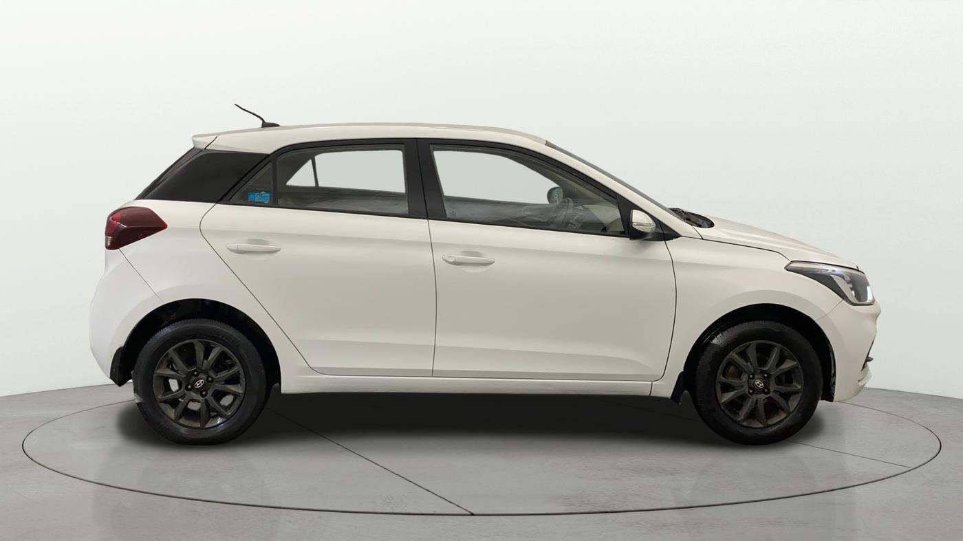 2018 Hyundai Elite i20 ASTA 1.2, Petrol, Manual, 72,554 km, Right Side View