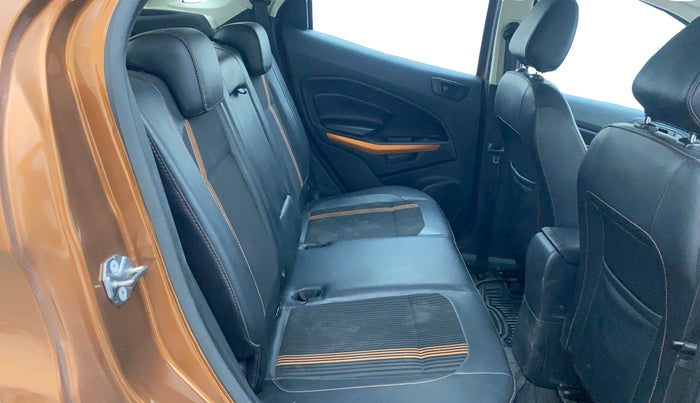 2020 Ford Ecosport TITANIUM 1.5L SPORTS(SUNROOF) DIESEL, Diesel, Manual, 90,026 km, Right Side Rear Door Cabin