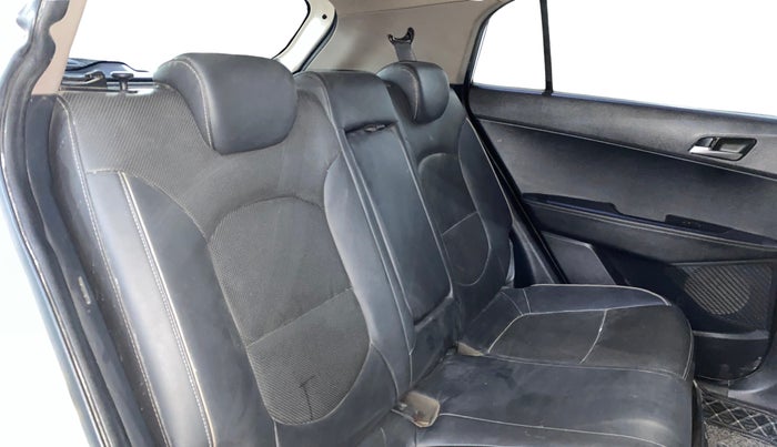 2017 Hyundai Creta SX (O) 1.6 DIESEL, Diesel, Manual, 90,413 km, Right Side Rear Door Cabin