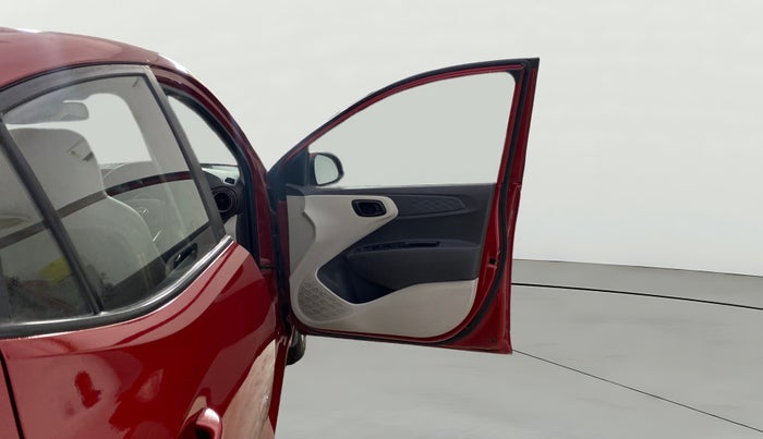 2020 Hyundai AURA S 1.2, Petrol, Manual, 25,424 km, RHS Front Door