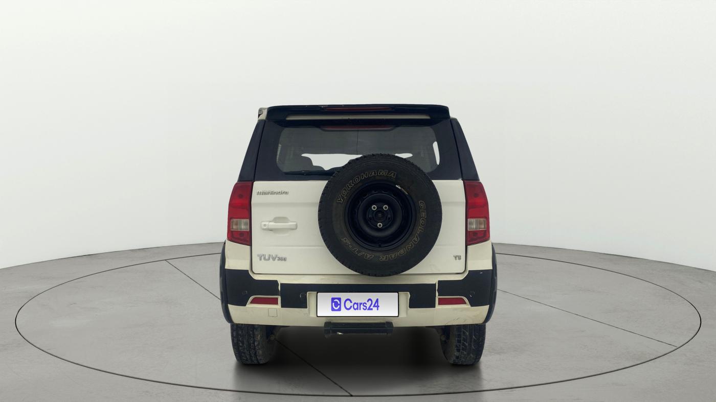 2015 Mahindra TUV300 T8, Diesel, Manual, 61,827 km, Back/Rear