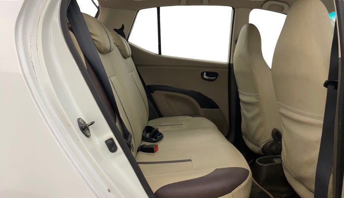 2012 Hyundai i10 SPORTZ 1.2 AT, Petrol, Automatic, 45,033 km, Right Side Rear Door Cabin