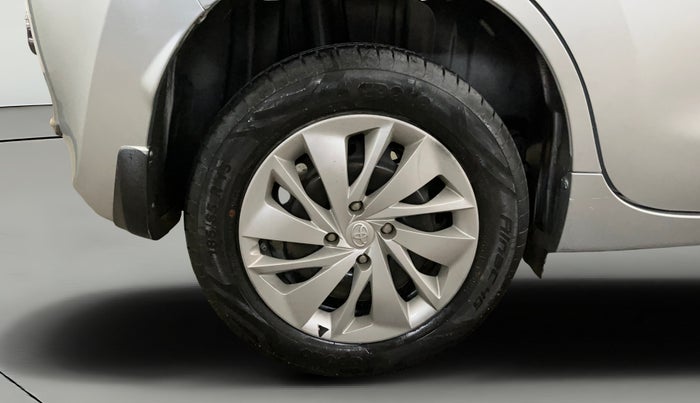 2022 Toyota Glanza E, Petrol, Manual, 8,724 km, Right Rear Wheel