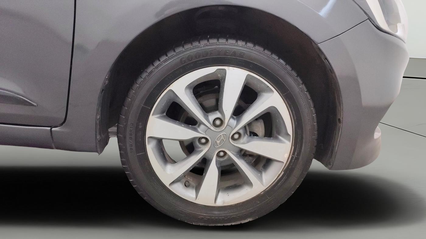 2015 Hyundai Elite i20 ASTA 1.2, Petrol, Manual, 65,320 km, Right Front Wheel
