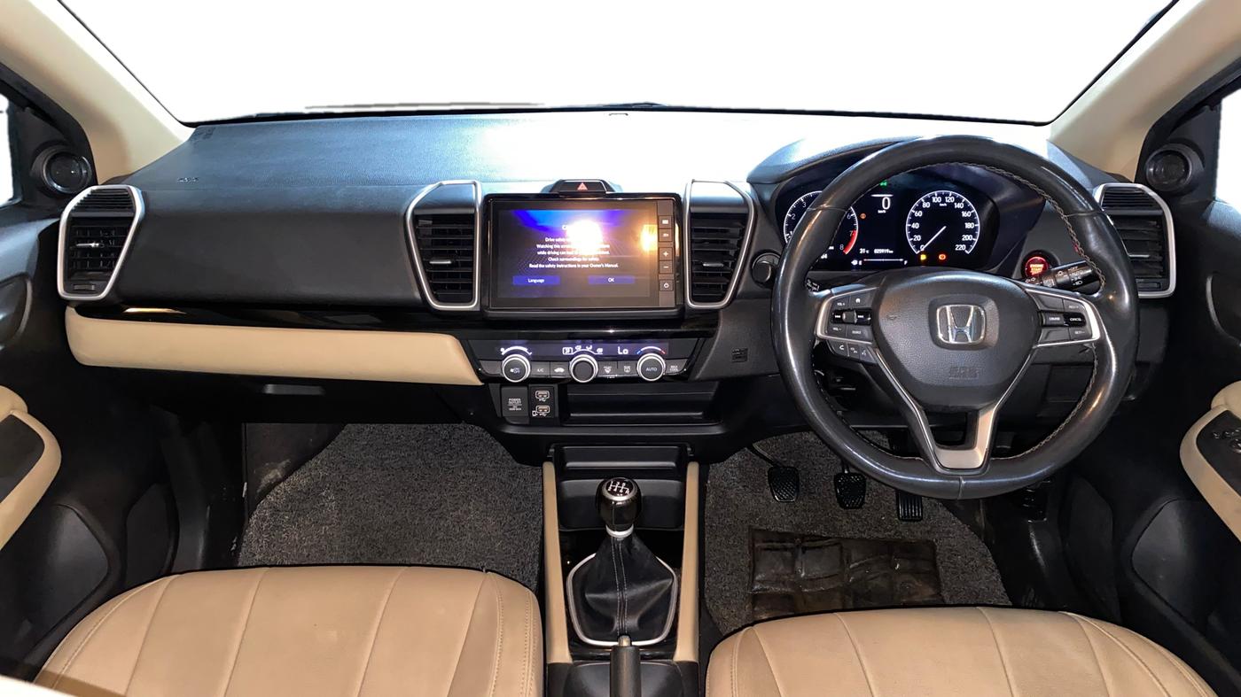 2022 Honda City 1.5L I-VTEC VX, Petrol, Manual, 25,916 km, Dashboard