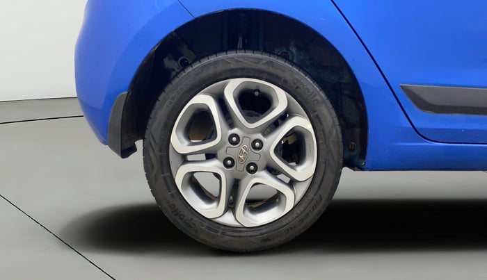 2019 Hyundai Elite i20 ASTA (O) CVT, Petrol, Automatic, 40,041 km, Right Rear Wheel